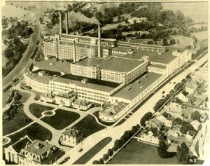 Aerial view: Chocolate Avenue; Fanny Hershey home (nurses’ quarters) and first Hershey Hospital visible in lower right.